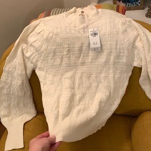 Abercrombie & Fitch beige sweater / new with tags / size medium